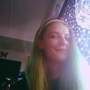 Meet your Posher, Tessa